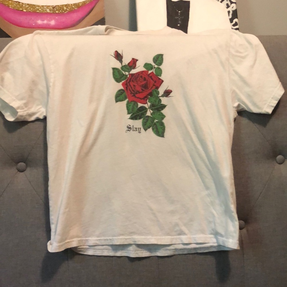 White graphic tee